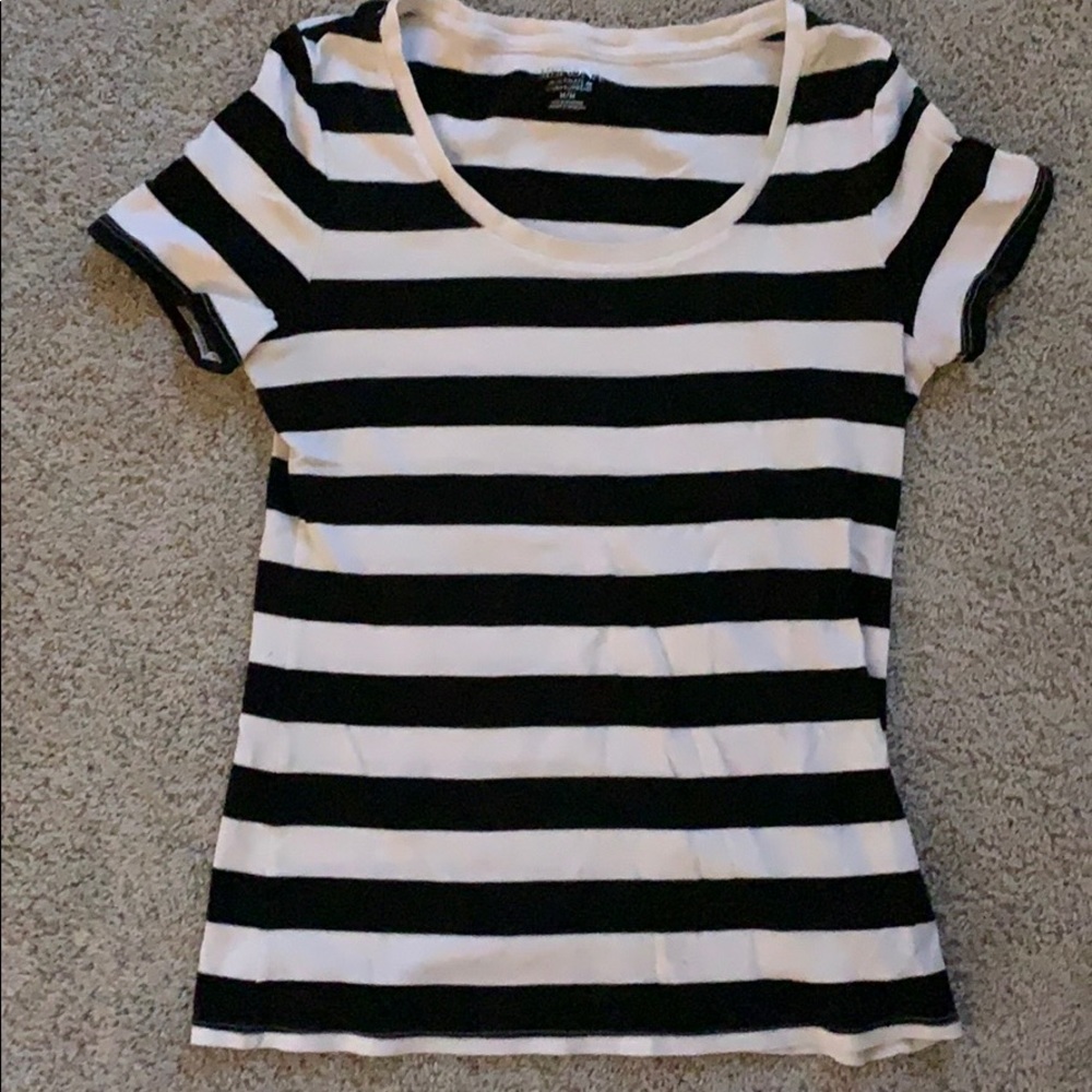 Simply black and white striped t-shirt